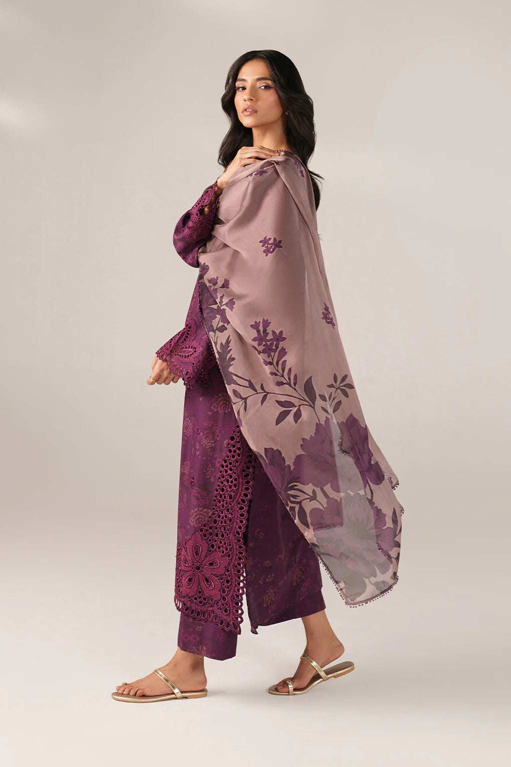 SS-08 Embroidered Lawn