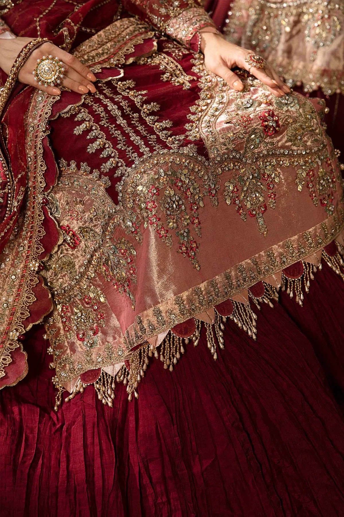 3 PIECE UNSTITCHED EMBROIDERED SUIT | BD-2807