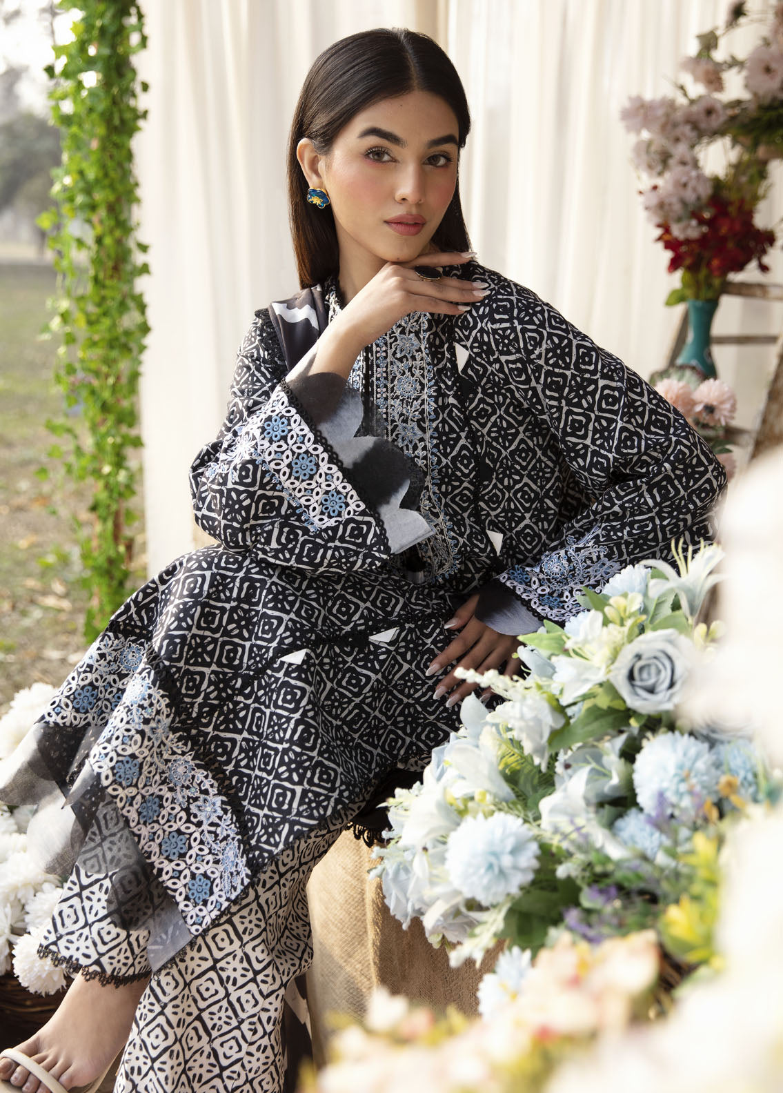 Ayzel By Afrozeh Embroidered Lawn Suits Unstitched 3 Piece AAF24SD AZL-V1-08 Batflower - Summer Collection