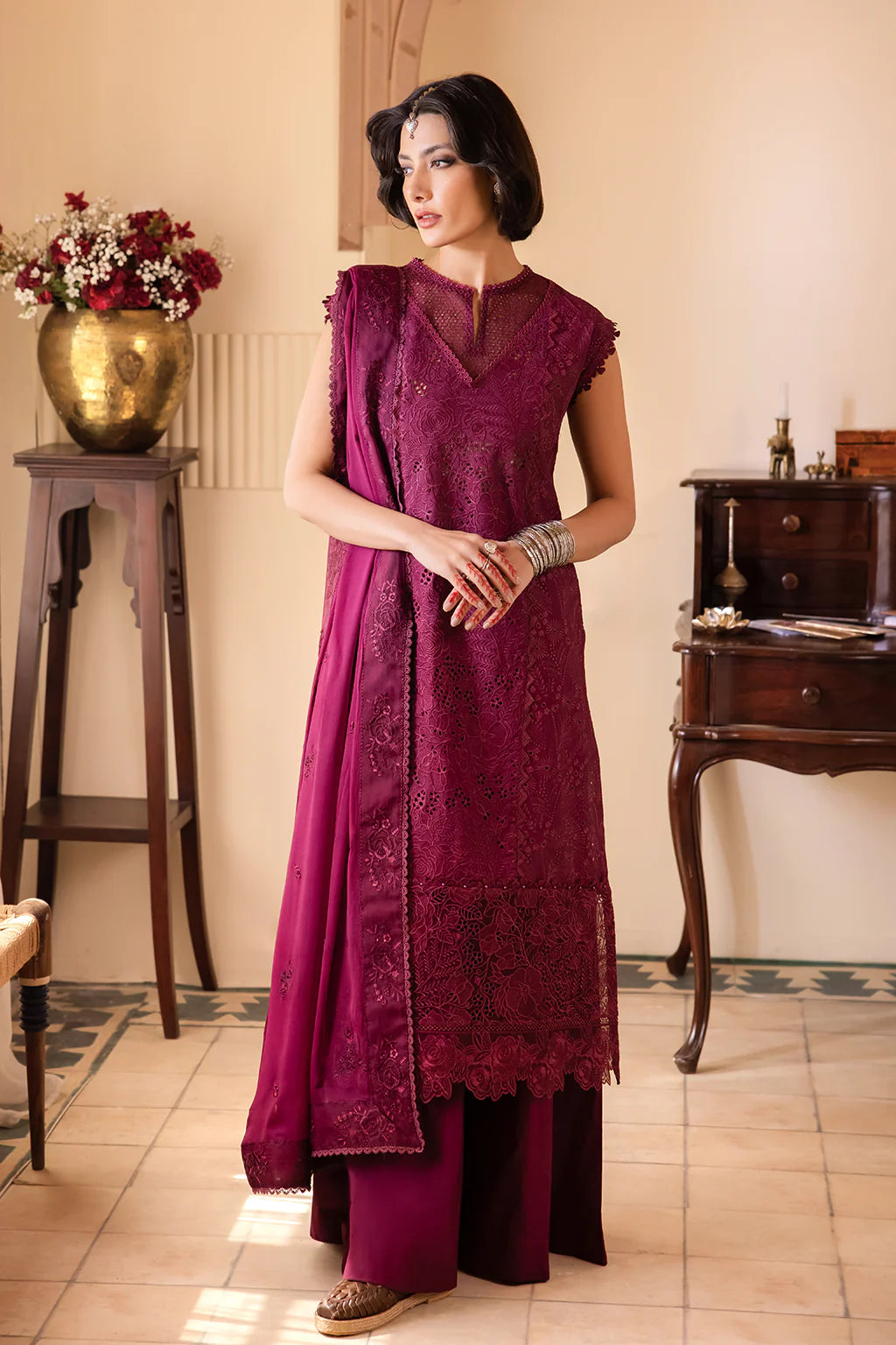 NKG-11 EMBROIDERED LAWN