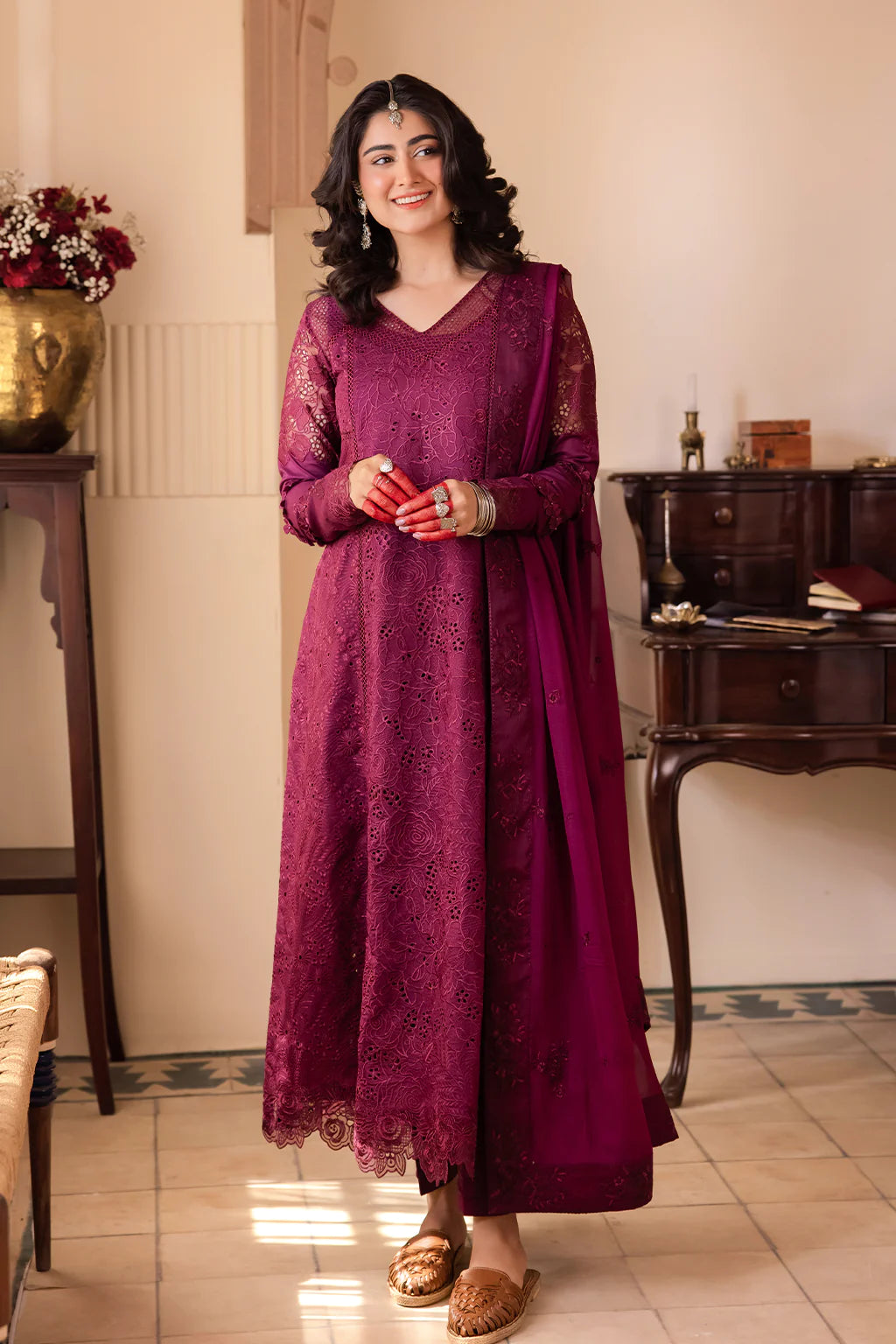 NKG-11 EMBROIDERED LAWN