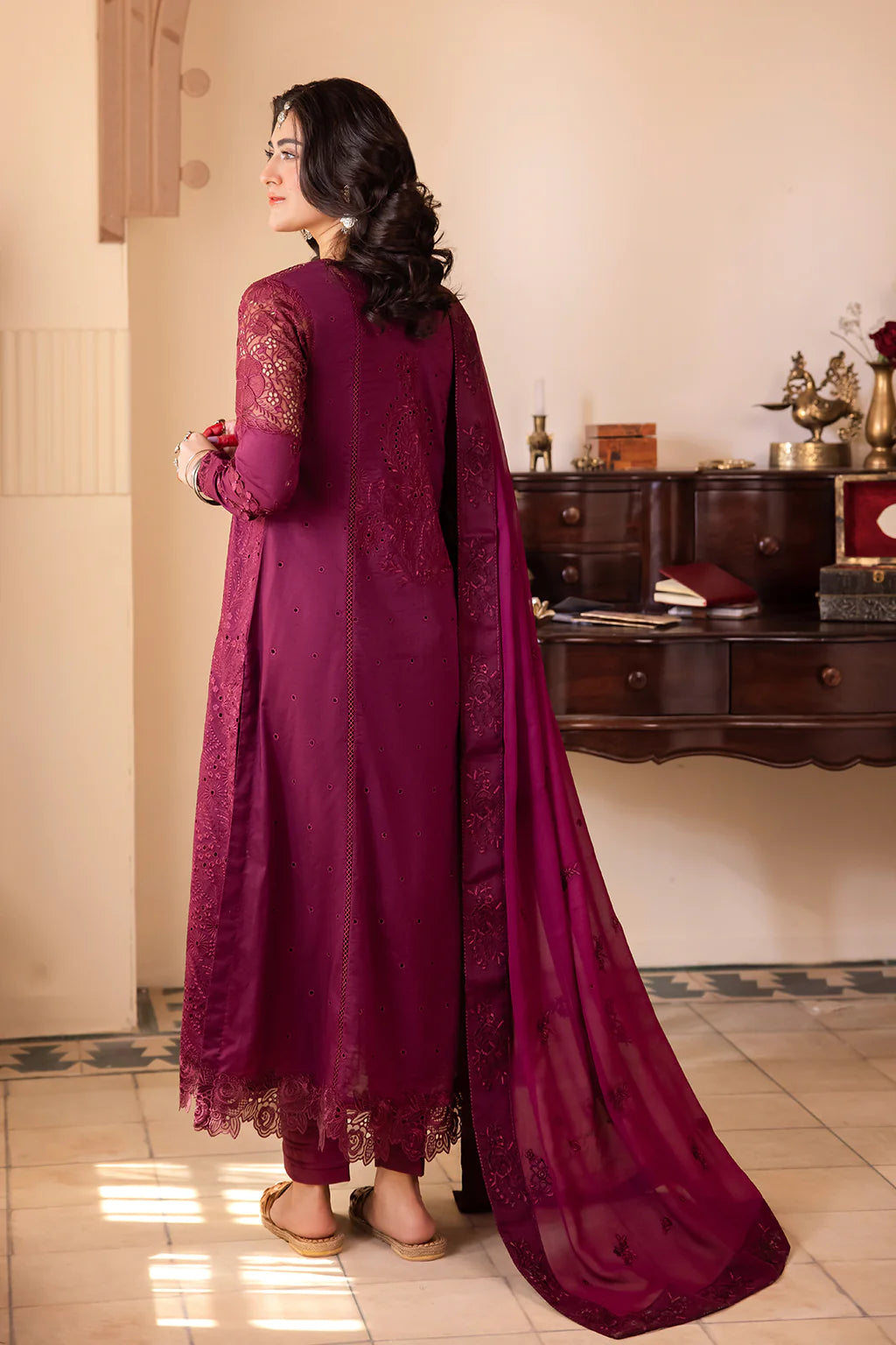 NKG-11 EMBROIDERED LAWN