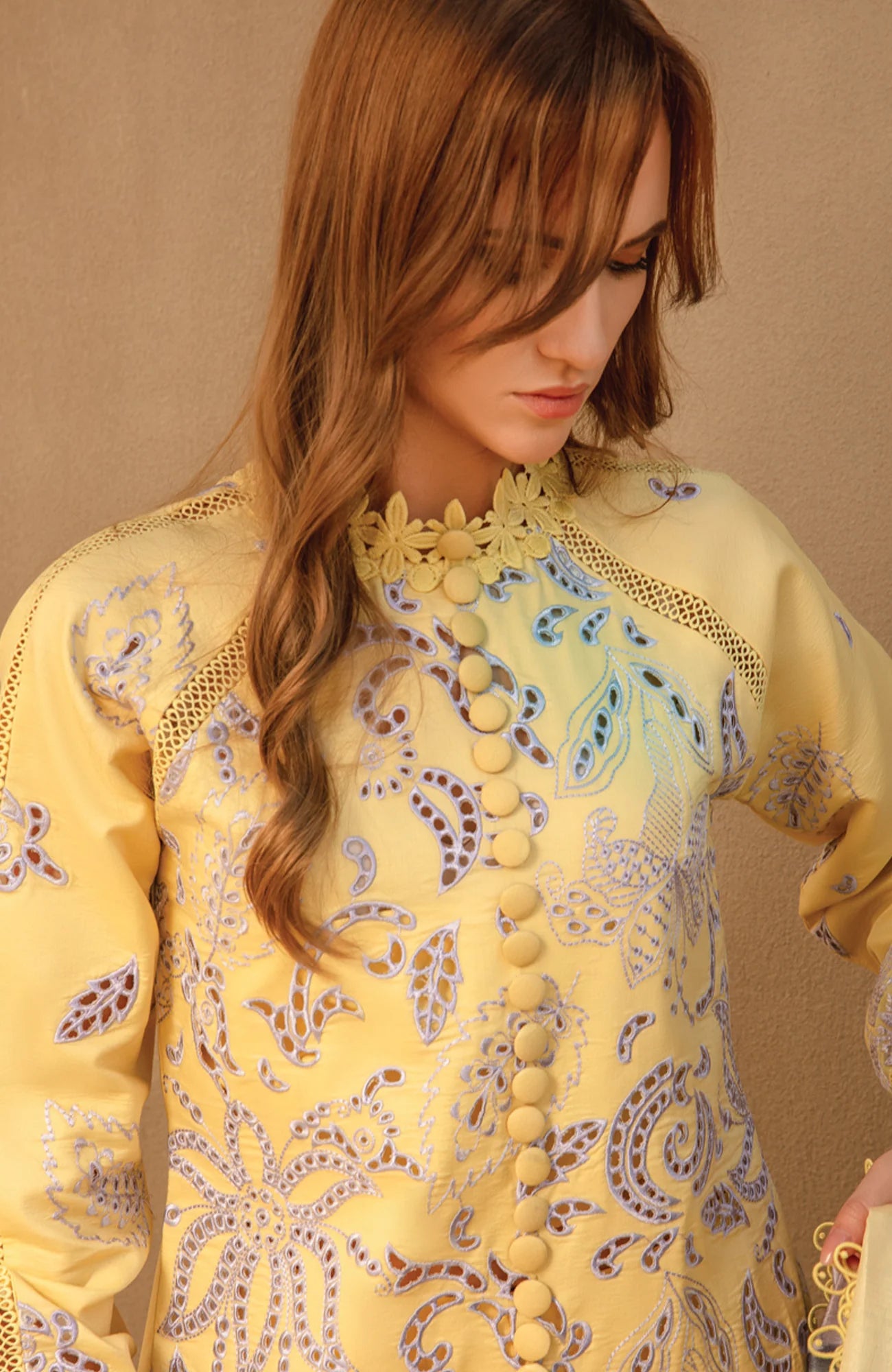 CARNATION BY RANGRASIYA LAWN COLLECTION'24 3 PIECE UNSTITCHED RRCRN24L D6-SUMMER COLLECTION