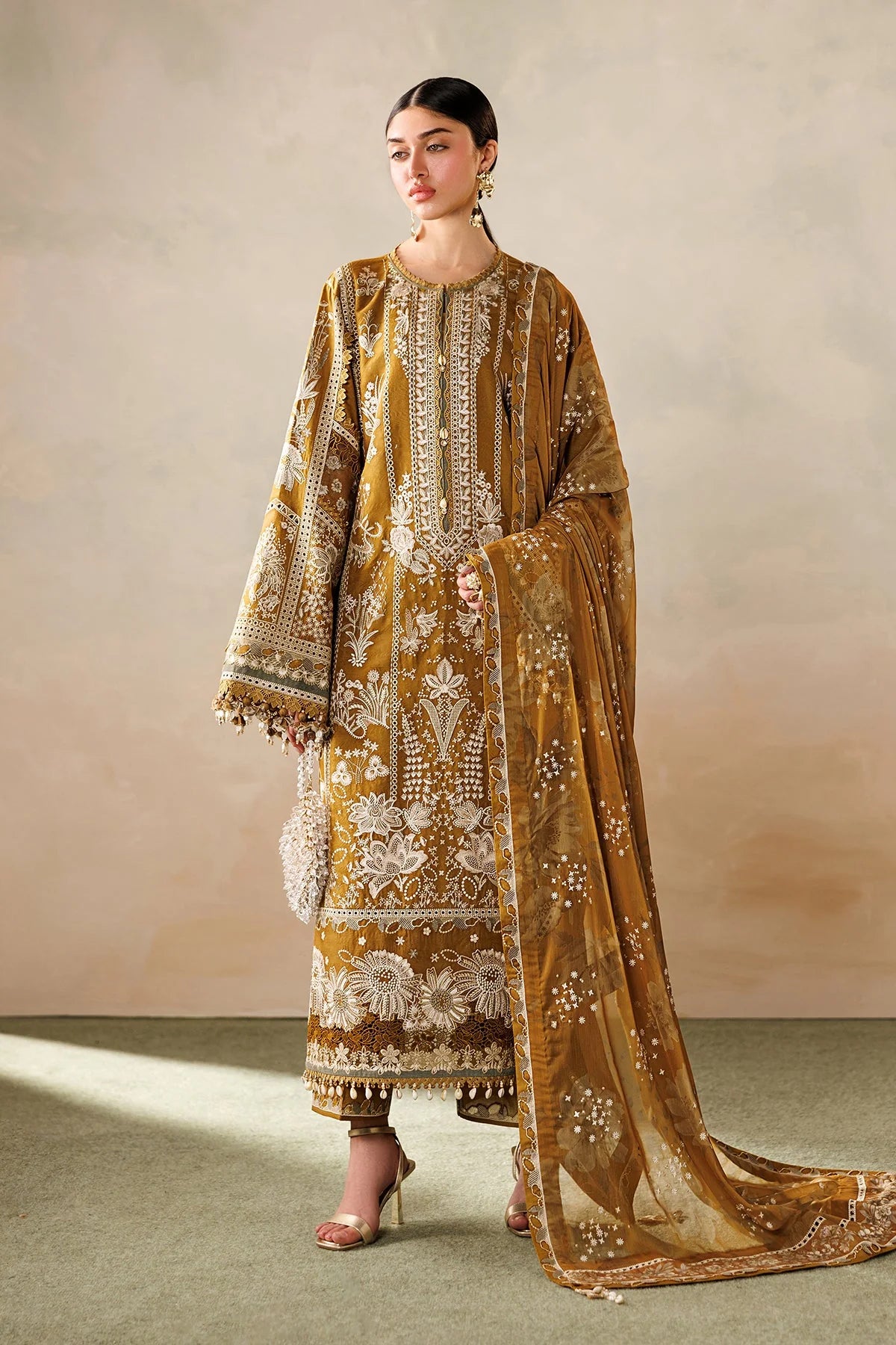 EMBROIDERED LAWN EL26-D07
