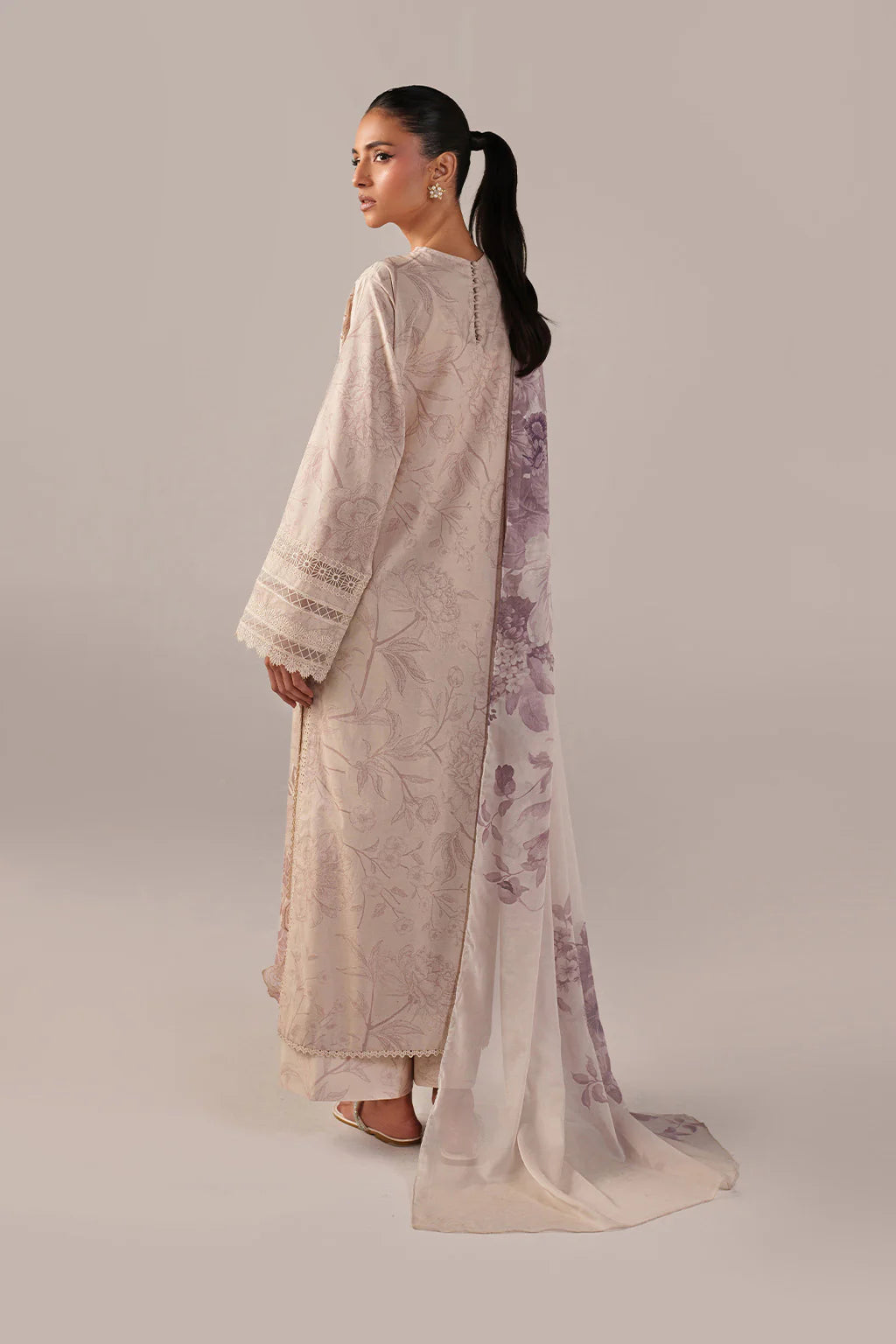 SS-01 Embroidered Lawn