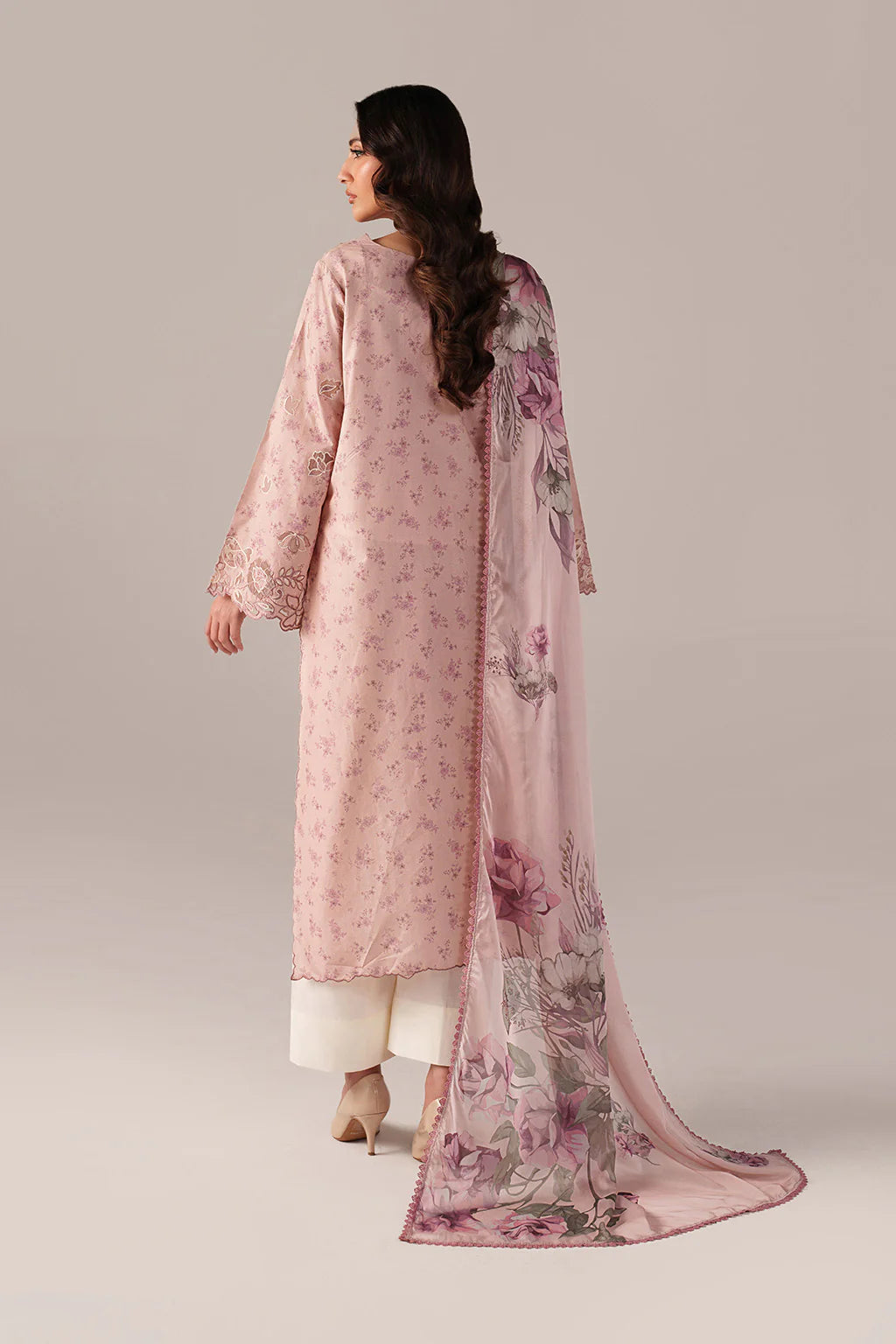 SS-05 Embroidered Lawn