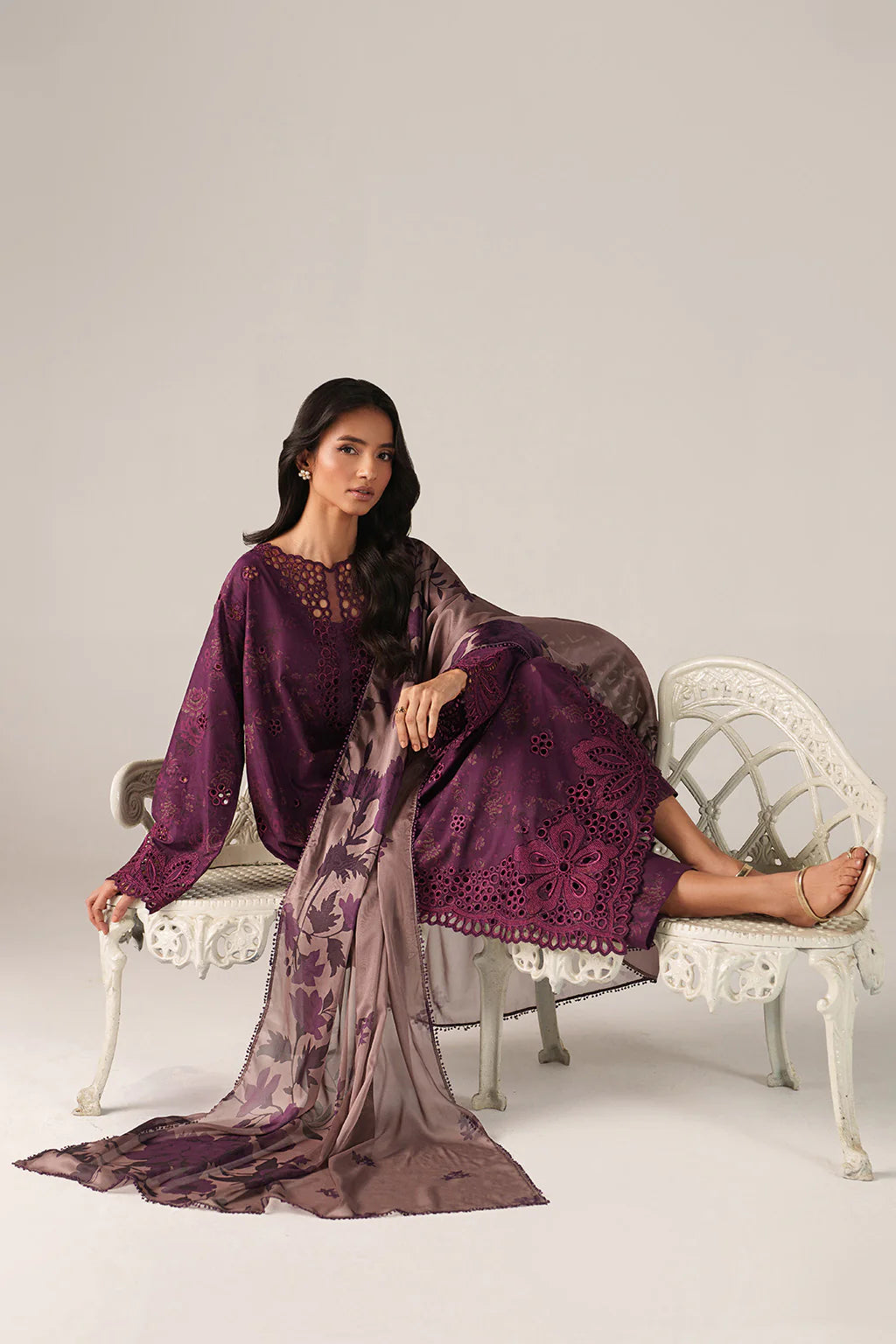 SS-08 Embroidered Lawn
