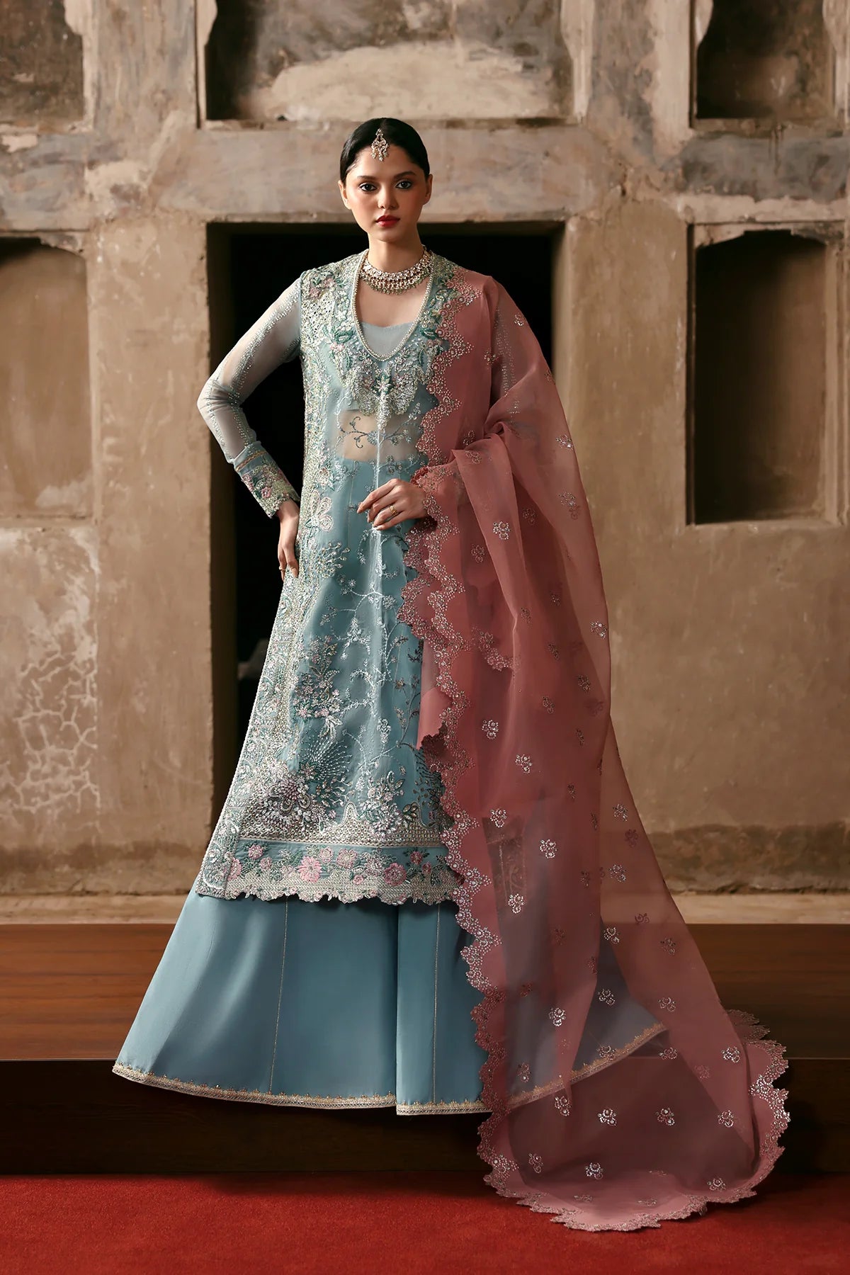 RAVINA